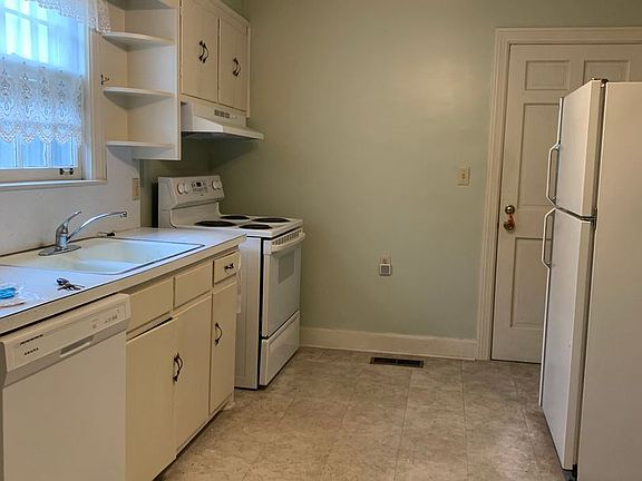4th image of 408 Bowling Ave