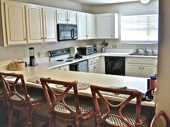 4th image of 1000 Mallery Street Ext APT 104