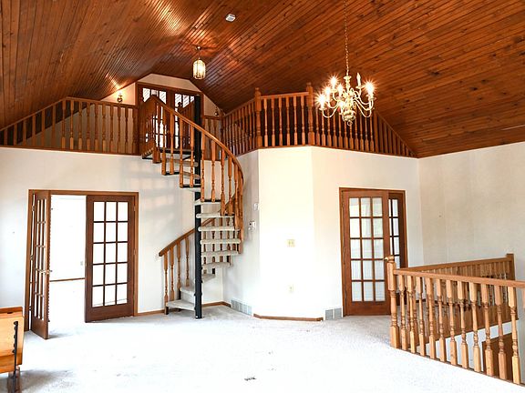 5th image of 6 Cabin Rd
