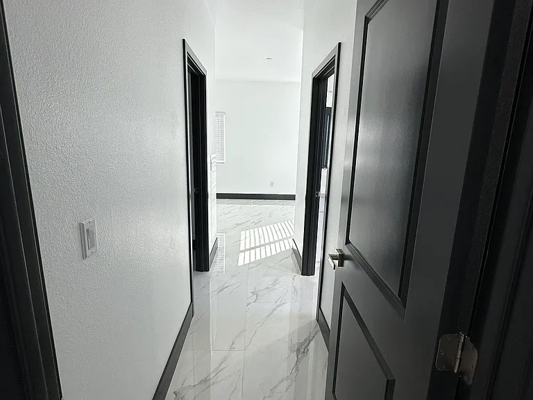 8581 Stanford Ave — Photo 12