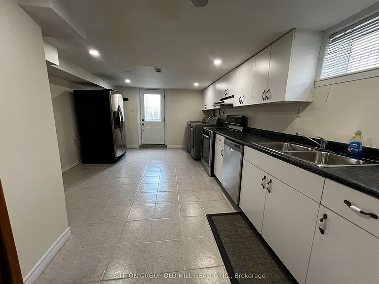126 Rangoon Rd #BASEMENT — Photo 18
