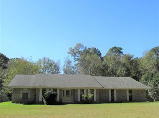 22 Kingston Rd, Natchez, MS 39120