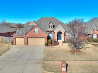 3117 Summit Crossing Pkwy, Norman, OK 73071