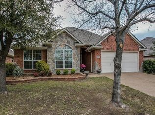 5513 Sierra Ridge Dr, Fort Worth, TX 76123