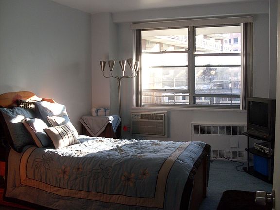 3rd image of 6115 97th St APT 2M