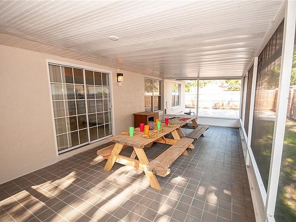 4th image of 115 Donna Cir