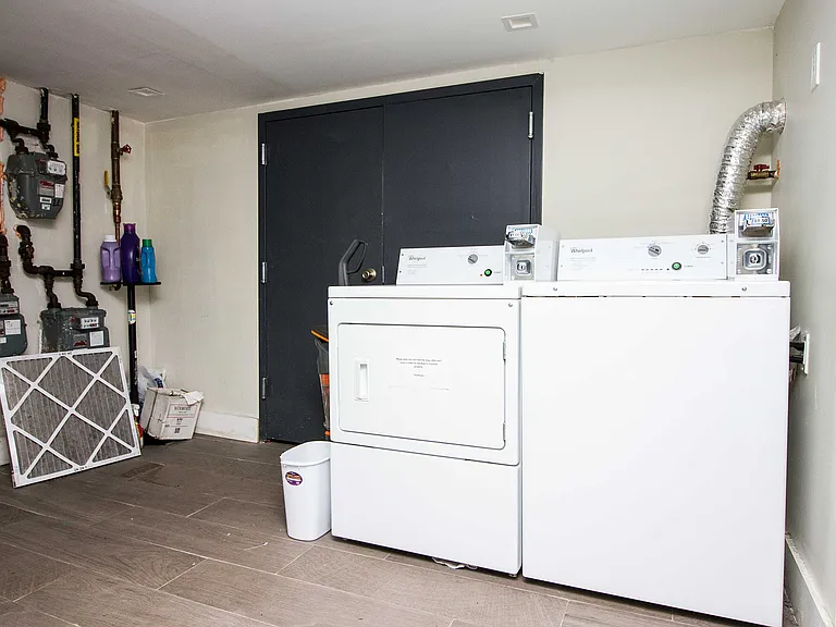 2025 Grove St #1A — Photo 18