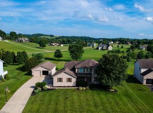130 Conn Dr, Newark, OH 43055