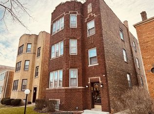 8808 S Blackstone Ave, Chicago, IL 60619