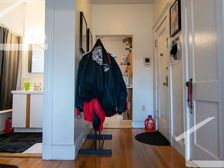 41 Mount Hood Rd #9I — Photo 8