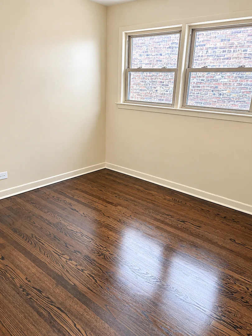 7842-7844 S Jeffery Blvd. — Photo 4