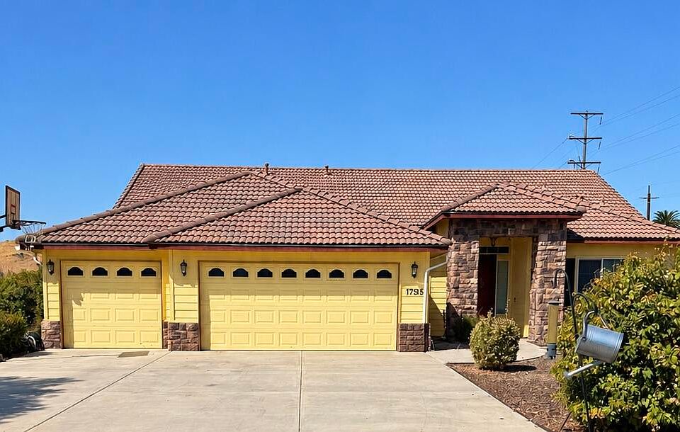 1st image of 17583 Doran Drive