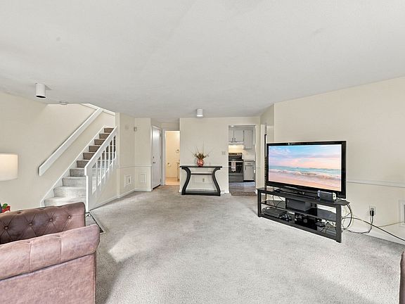 3rd image of 161 Leland Farm Rd #161
