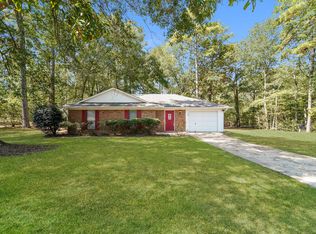 124 Oakdale Cir, Brandon, MS 39047