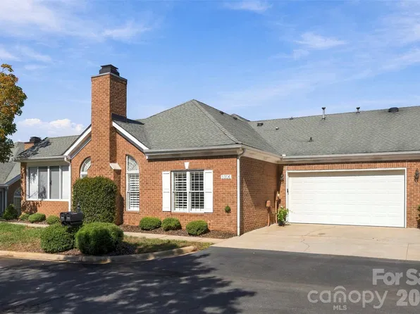 8306 Olde Troon Dr, Charlotte, NC 28277