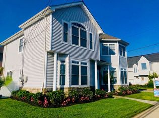 25 Lido Blvd, Point Lookout, NY 11569