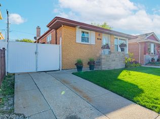 3927 W Hayford St, Chicago, IL 60652