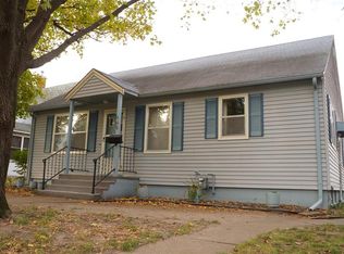 608 Willis Ave, Perry, IA 50220