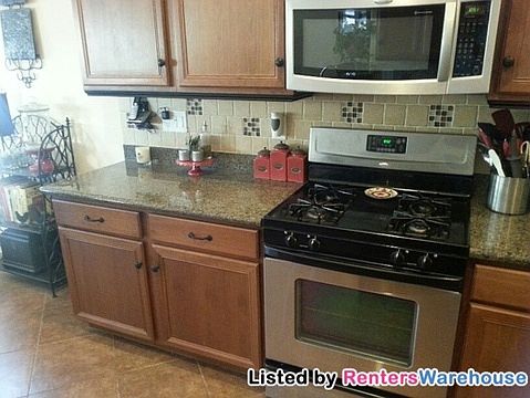 5th image of 7311 W Darrow St