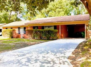 6920 Bienville Dr, Biloxi, MS 39532