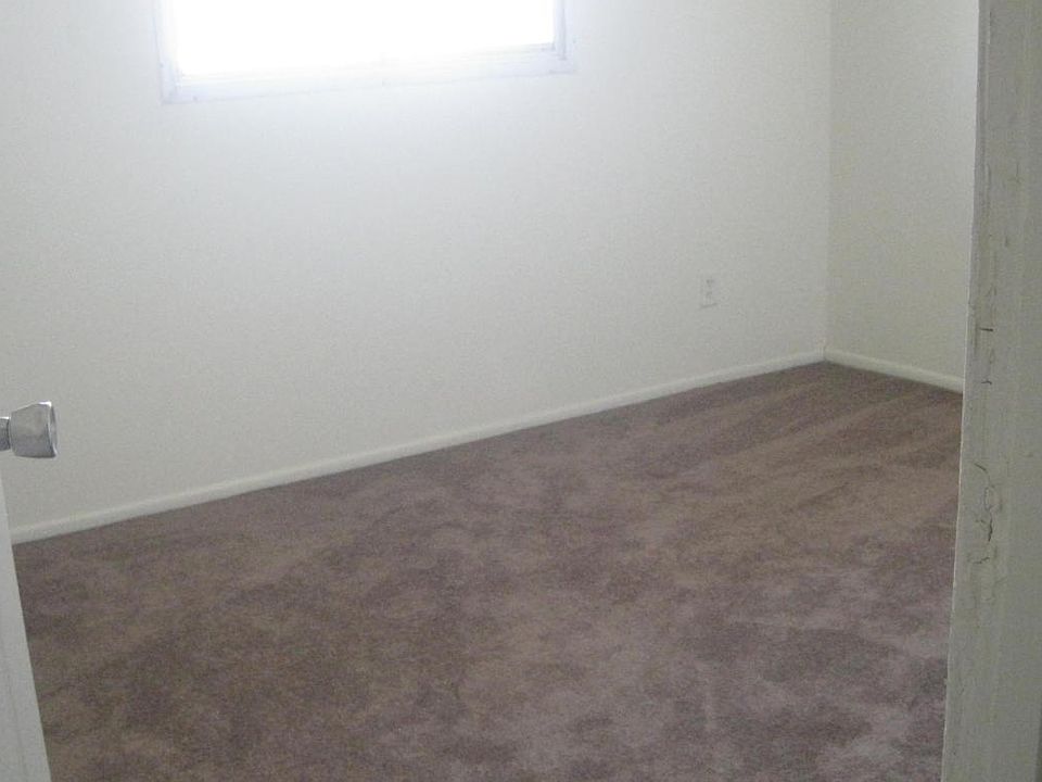 1st image of 6730 N 43rd Ave