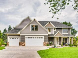 831 Cheri Ln, Mendota Heights, MN 55120