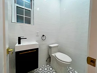 Rented by MySpaceNYC