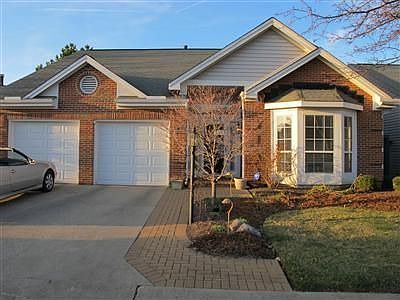 1st image of 6939 Wembley Cir