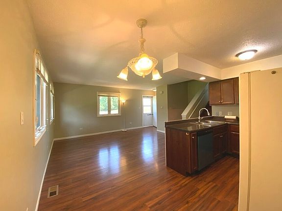 4th image of 950 Inverrary Ln