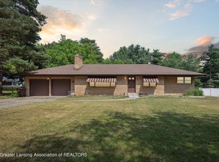 4224 Saran Dr, Okemos, MI 48864