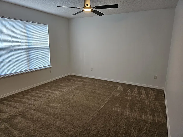 4615 State Road 16 — Photo 19