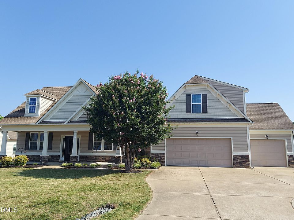 1st image of 5 Seahorse Ct
