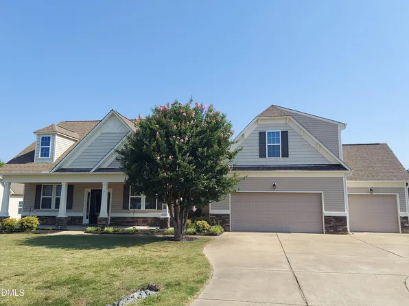 5 Seahorse Ct, Benson, NC 27504