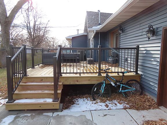3rd image of 340 H St