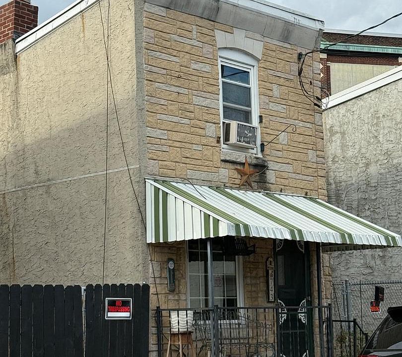 1st image of 743 Bingaman St