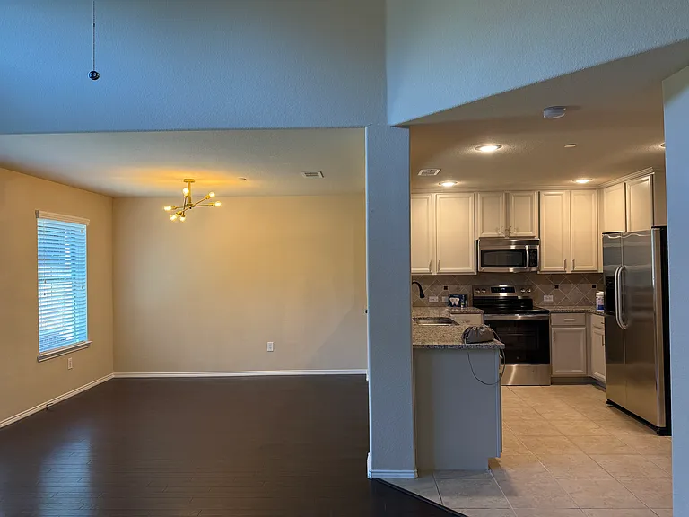 333 Phoebe Dr — Photo 4