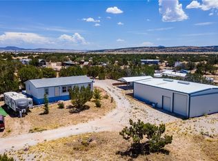 25670 W Granada Rd, Seligman, AZ 86337