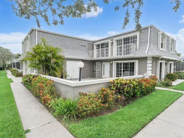 2704 Vision Dr, Palm Beach Gardens, FL 33418