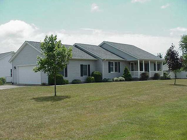 1st image of 103 Emerald Dr