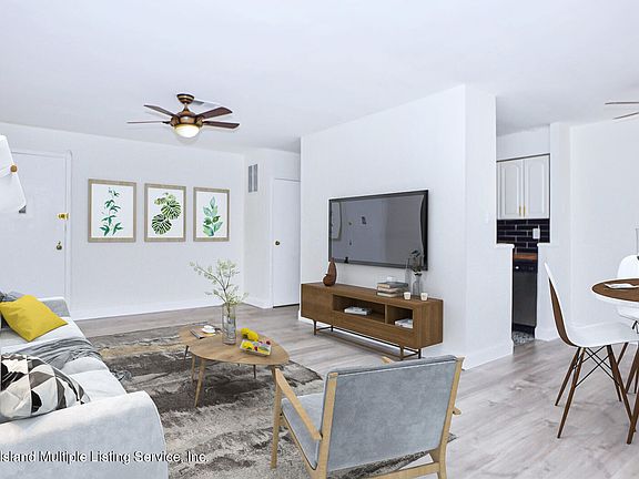 5th image of 131 Cortelyou Ave #12
