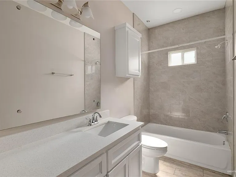 1311 Petri Dr #4 — Photo 6