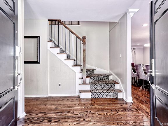 4th image of 3 Lomond Avenue