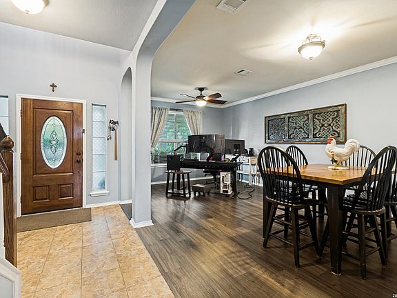 3rd image of 116 BLUE SAGE LN