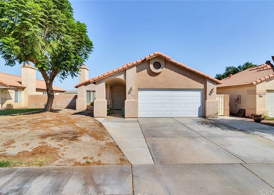 1st image of 80900 Glen Haven Dr