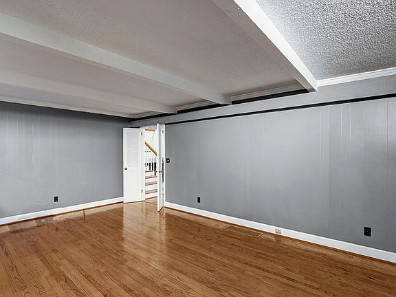 4th image of 1466 Lantana Dr