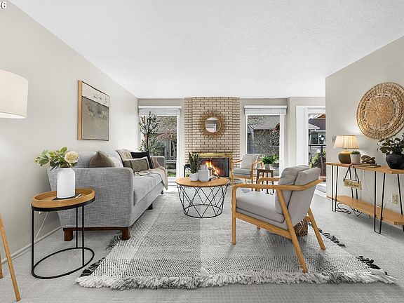 3rd image of 5016 SW Normandy Pl