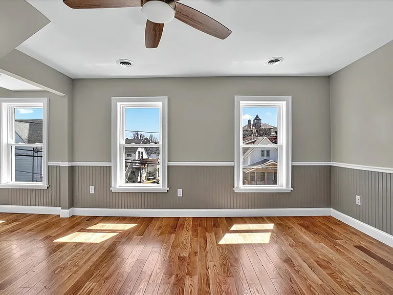 3 Waterbury St #2 — Photo 11