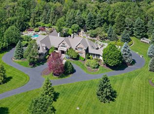 1858 Springwood Rd, Bethlehem, PA 18015