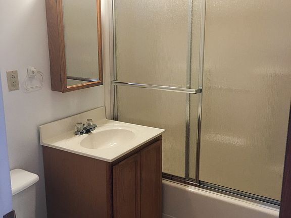 5th image of 22 Woodbridge Avenue