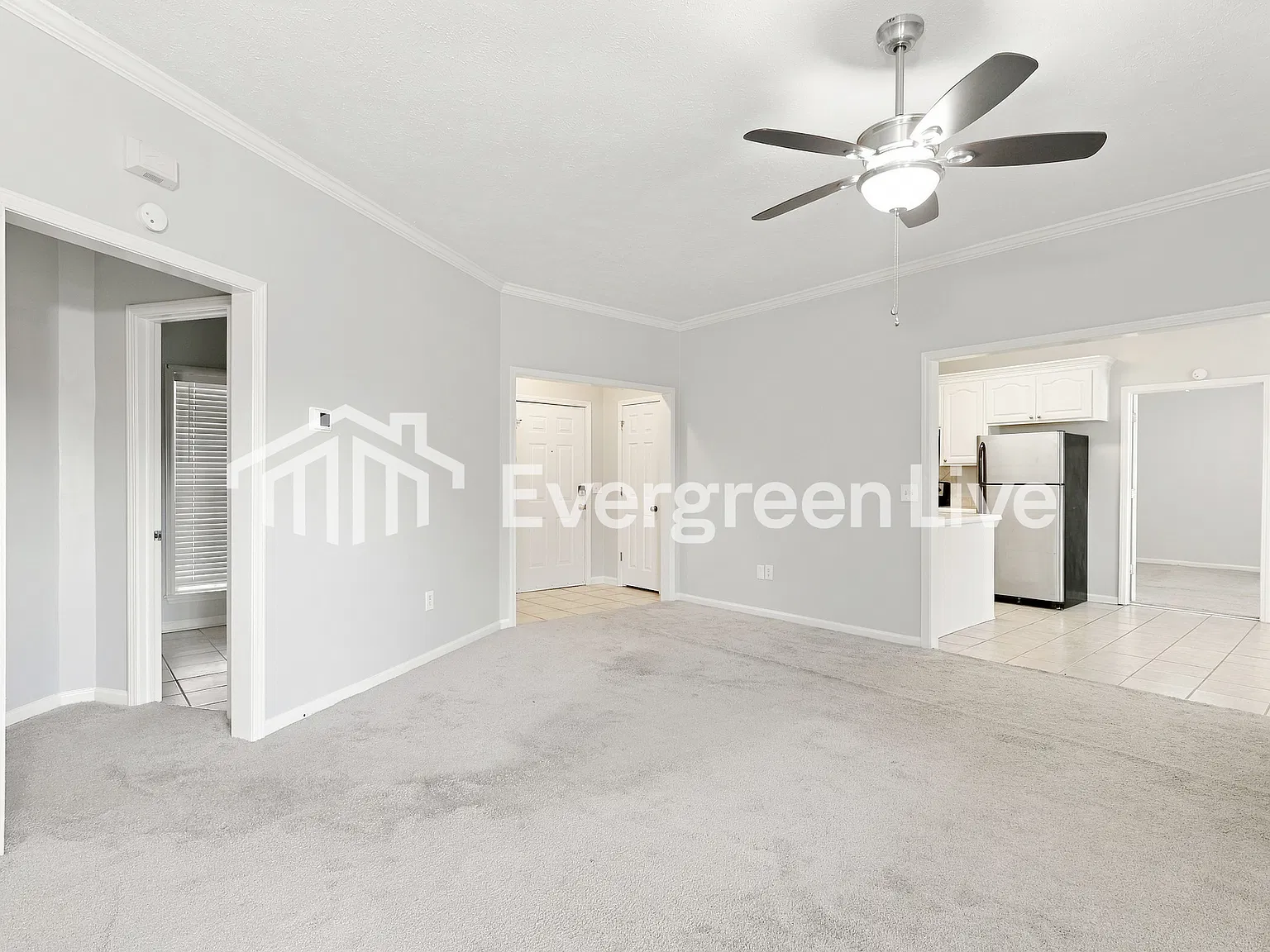 3 bed, 2.0 bath, 1350 sqft, $1,745 — Photo 4